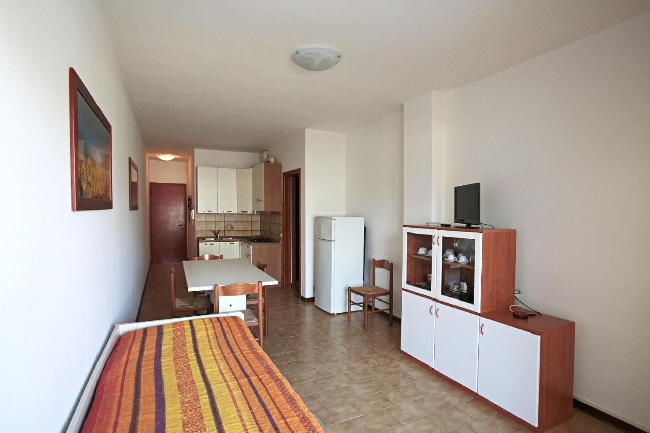 Panfilo Lägenhet Caorle Exteriör bild