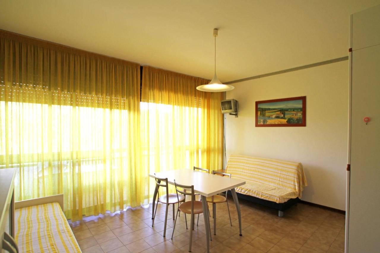 Panfilo Lägenhet Caorle Exteriör bild